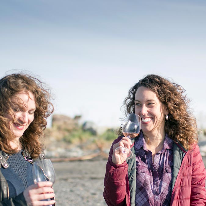 Happy hour at the beach in La Mitis, RCM of the Bas-Saint-Laurent region